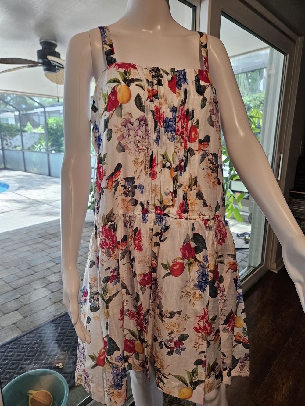 NWT TAYLOR White Floral Sundress with Multicolor Blossoms XL